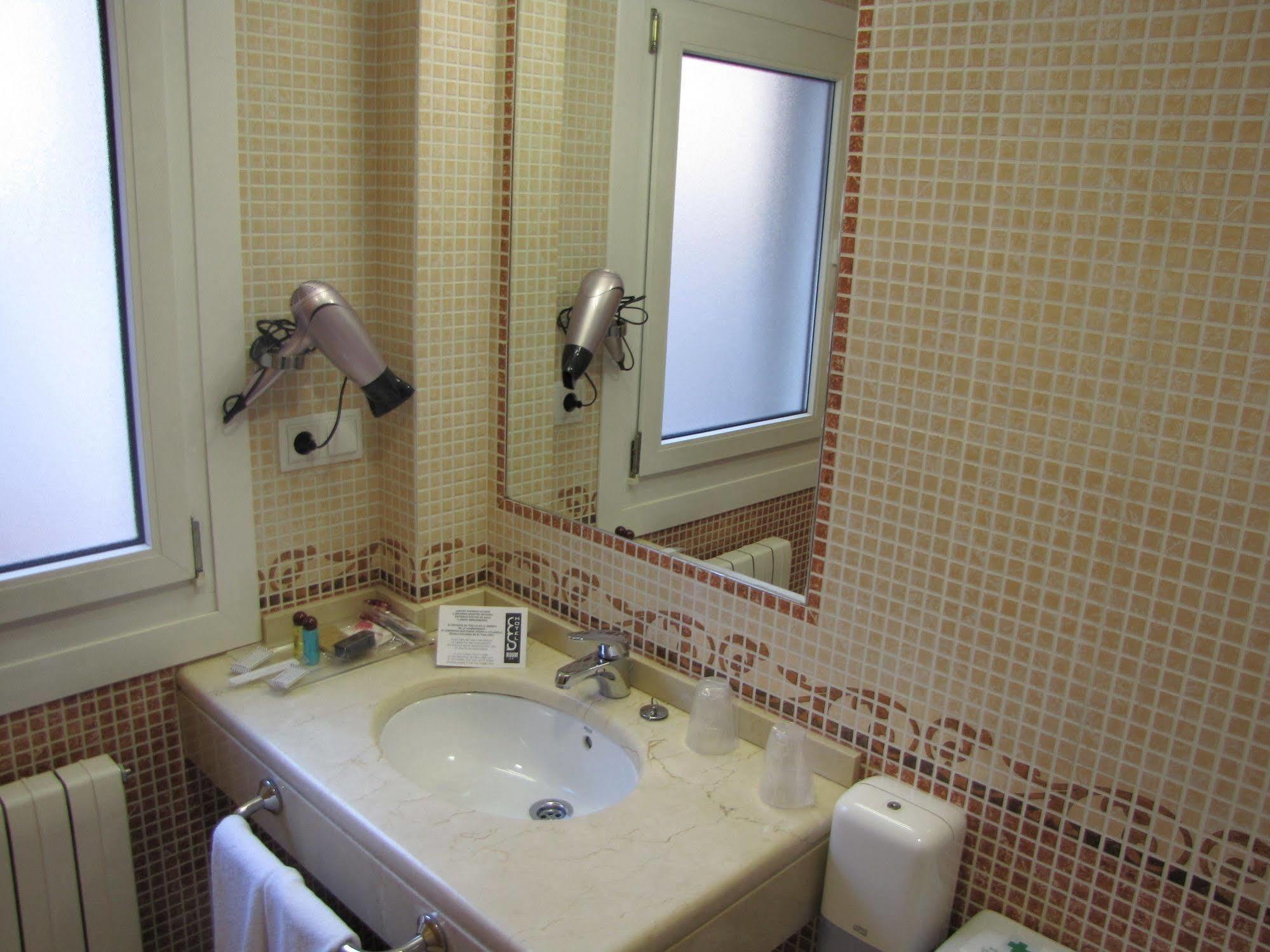 Hotel Room Ποντεβέντρα Εξωτερικό φωτογραφία