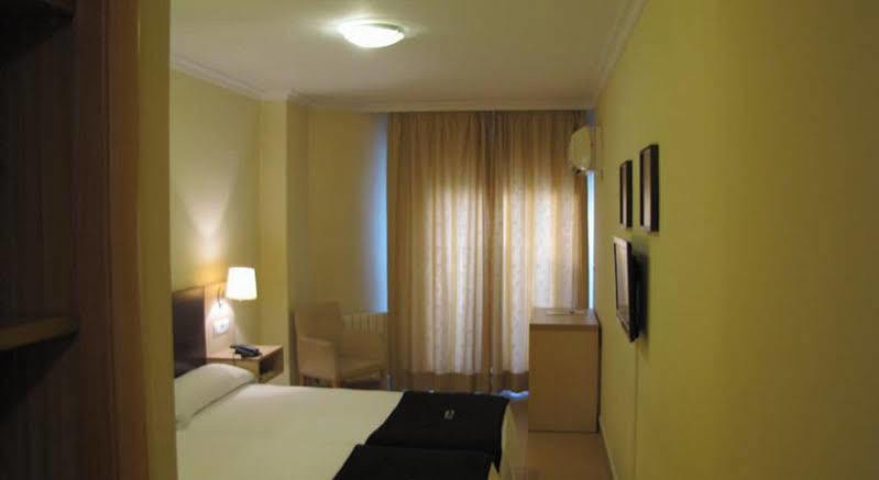 Hotel Room Ποντεβέντρα Εξωτερικό φωτογραφία